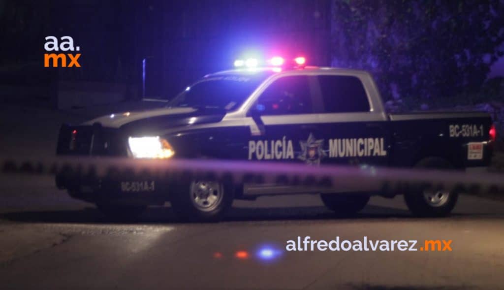 DEJAN CABEZA HUMANA EN PARQUE; MATAN A 5, UNA MUJER ENTRE VíCTIMAS