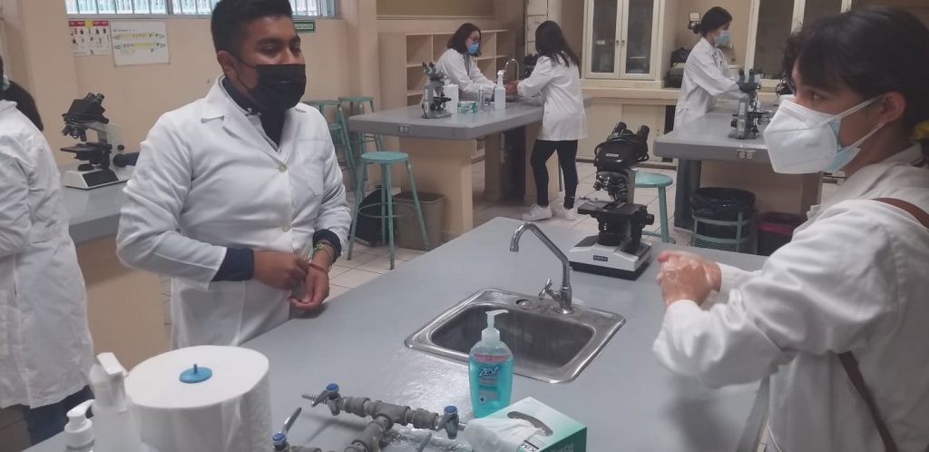 PREPA LáZARO CáRDENAS INICIA PROGRAMA PILOTO PARA REGRESO PRESENCIAL