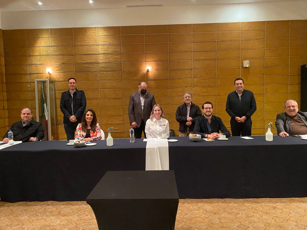 FAMILIA DE PAREJA FALLECIDA POR CHOQUE TEME QUE LIBEREN A RESPONSABLE FAMILIA DE PAREJA FALLECIDA POR CHOQUE TEME QUE LIBEREN A RESPONSABLE