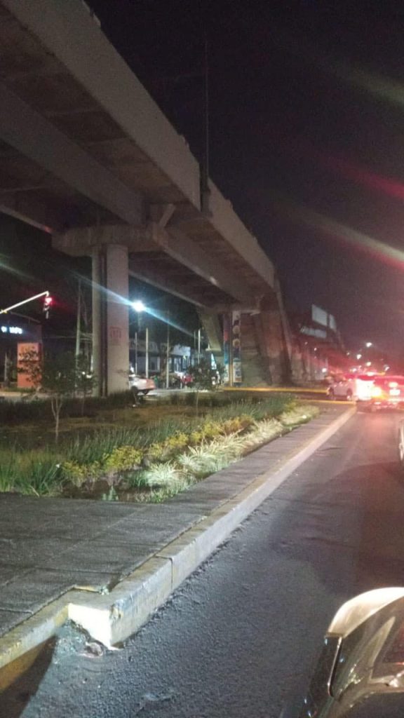 VIDEO: COLAPSAN VAGONES Y ESTACIóN  DEL METRO