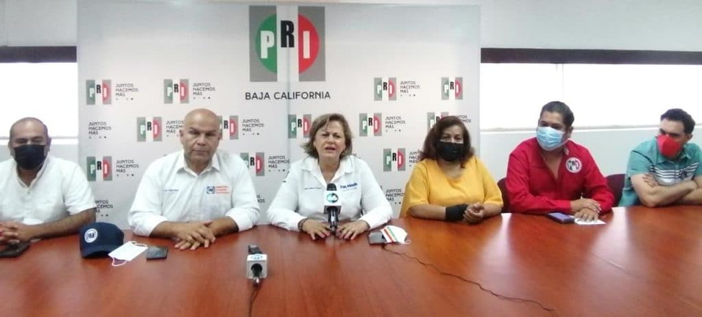 COALICIóN 'VA POR BC' SIGUE FIRME Y FUERTE CON LUPITA JONES: MéNDEZ COALICIóN 'VA POR BC' SIGUE FIRME Y FUERTE CON LUPITA JONES: MéNDEZ