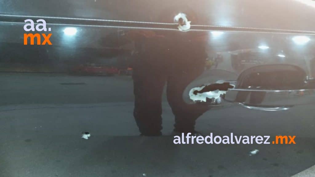BALEAN EN SU CAMARO A GERENTE DE SKYWORKS BALEAN EN SU CAMARO A GERENTE DE SKYWORKS
