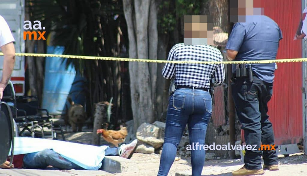 ASESINAN A HOMBRE EN SILLA DE RUEDAS Y BALEAN A MUJER