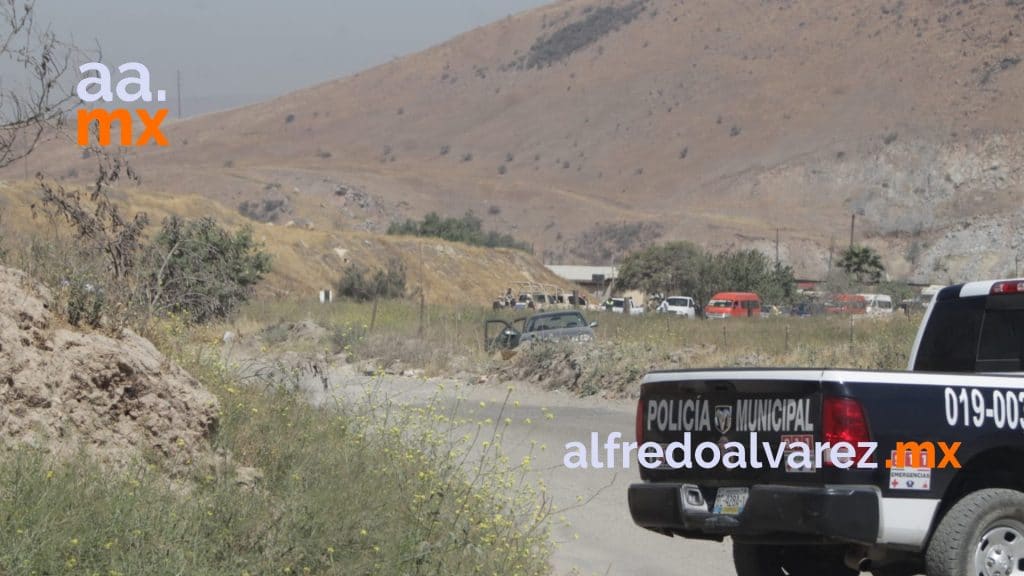PERSECUCIóN Y ENFRENTAMIENTO A BALAZOS DE TECATE A TIJUANA
