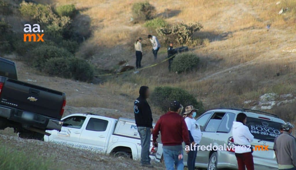 ENCUENTRAN CUERPOS CALCINADOS EN BALDíO