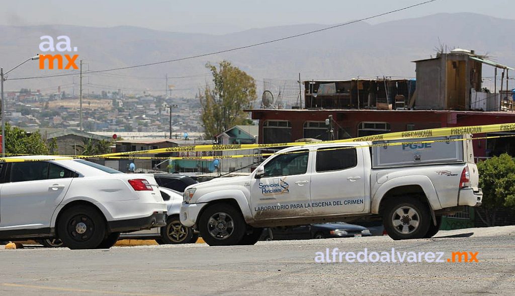 MUERE HOMBRE EN PLAZA COMERCIAL DE TIJUANA