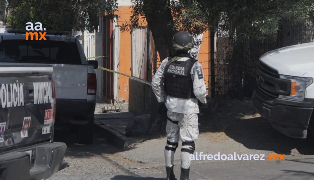 HALLAN CADáVERES CON HUELLAS DE VIOLENCIA EN BALDíO