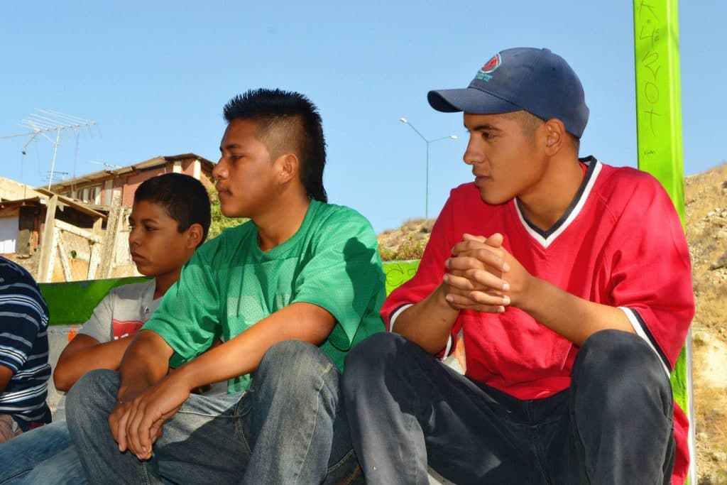 JóVENES CONSTRUYENDO SU FUTURO