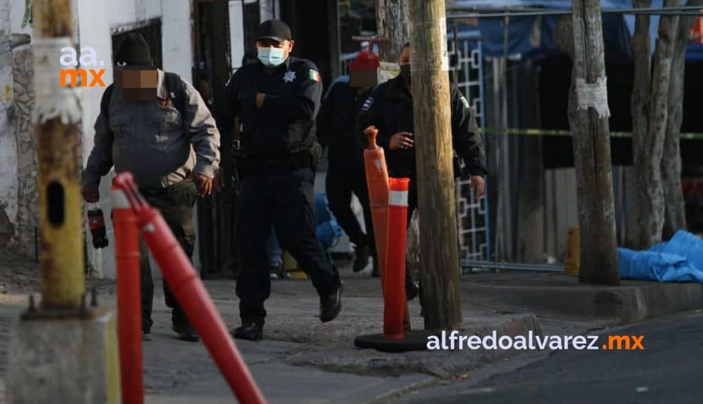 DEJAN DOS CADáVERES EN VíA PúBLICA; UNO CALCINADO