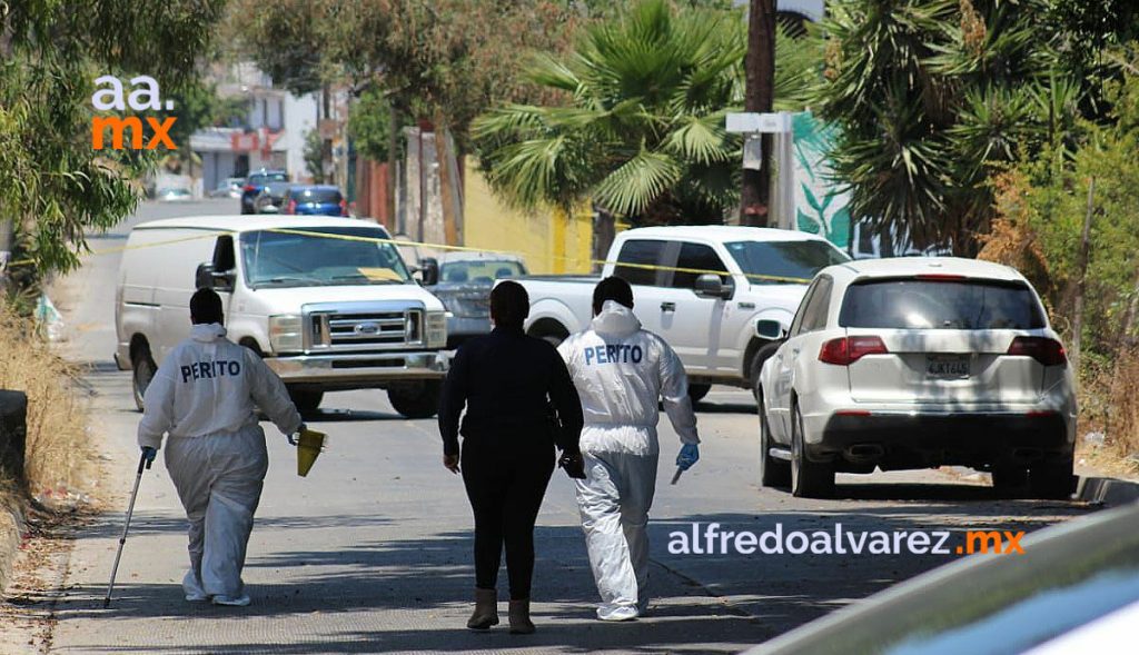 ASESINAN A 3, ENTRE LAS VíCTIMAS UNA 'ENCAJUELADA'