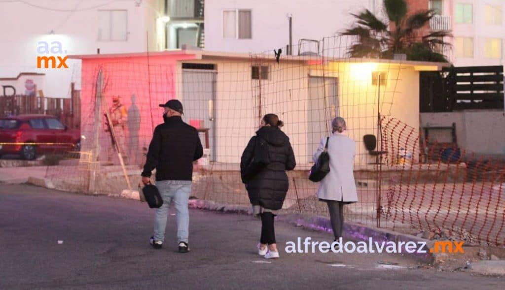 LO ASESINAN FRENTE A SU ESPOSA EN PLAYAS DE TIJUANA
