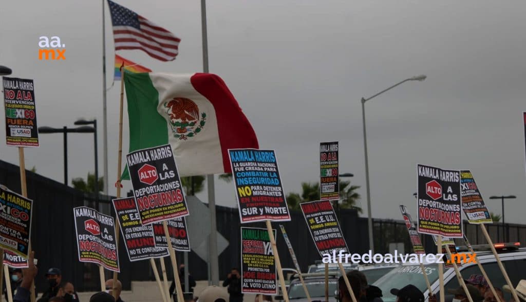 PROMIGRANTES PIDEN VACUNAS ANTICOVID Y ALTO A DEPORTACIóN NOCTURNA