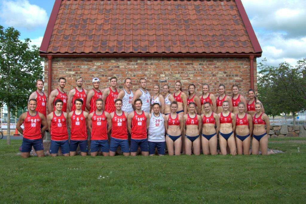 BIKINIS CAUSAN MULTA A NORUEGAS EN HANDBALL; PINK PAGARá