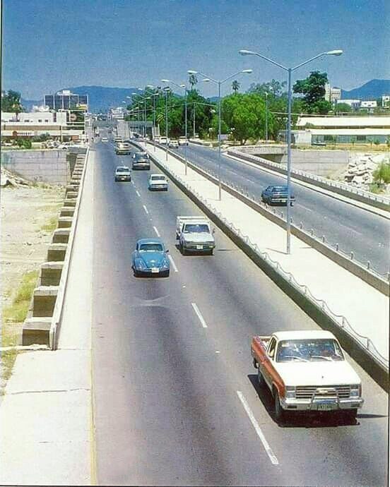 PUENTE PRESENTA HUNDIMIENTO, LO REMODELARON EN 2017