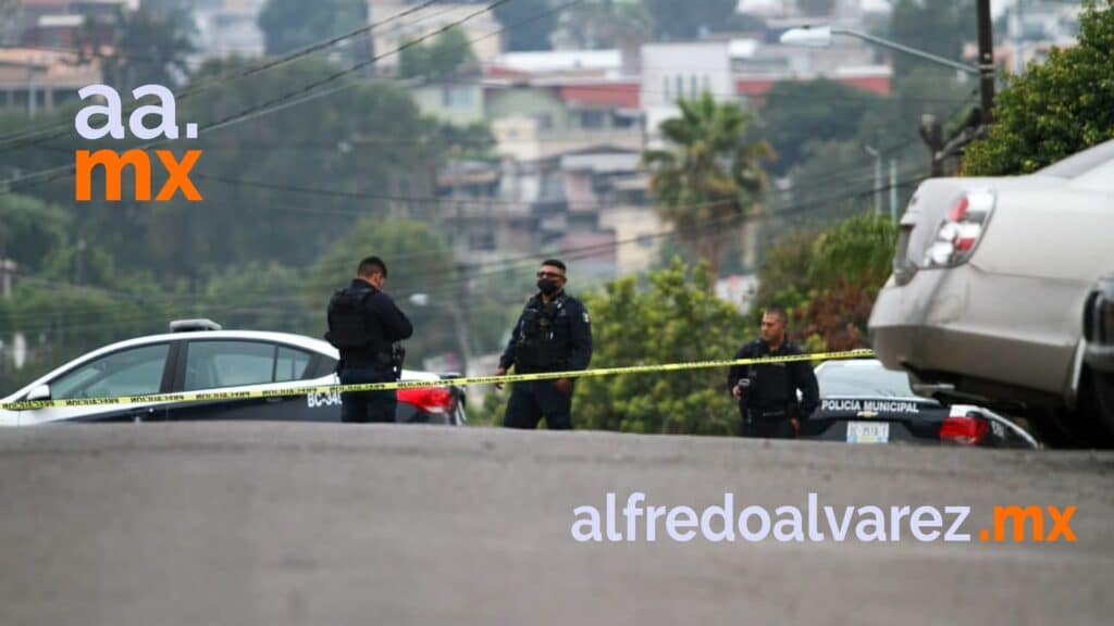 LOCALIZAN CADáVER TIRADO EN PATIO DE UNA VIVIENDA