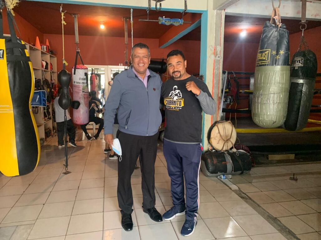 PROMUEVEN BOXEO EN NIñOS Y JóVENES DE LA SáNCHEZ TABOADA