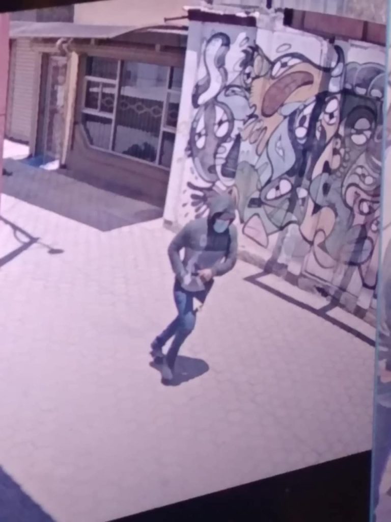 ROBAN MILES DE PESOS DE UNA NOTARíA