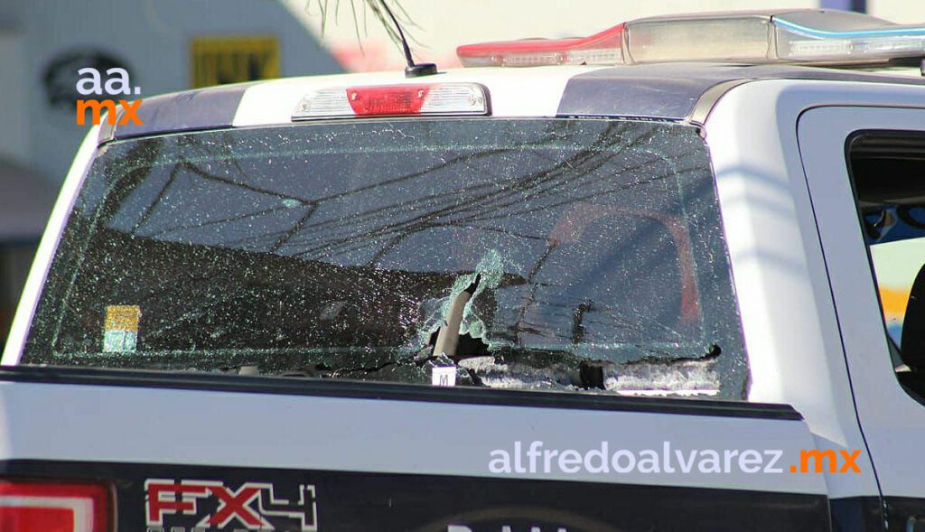 SIGUEN ATAQUES A POLICíAS MUNICIPALES