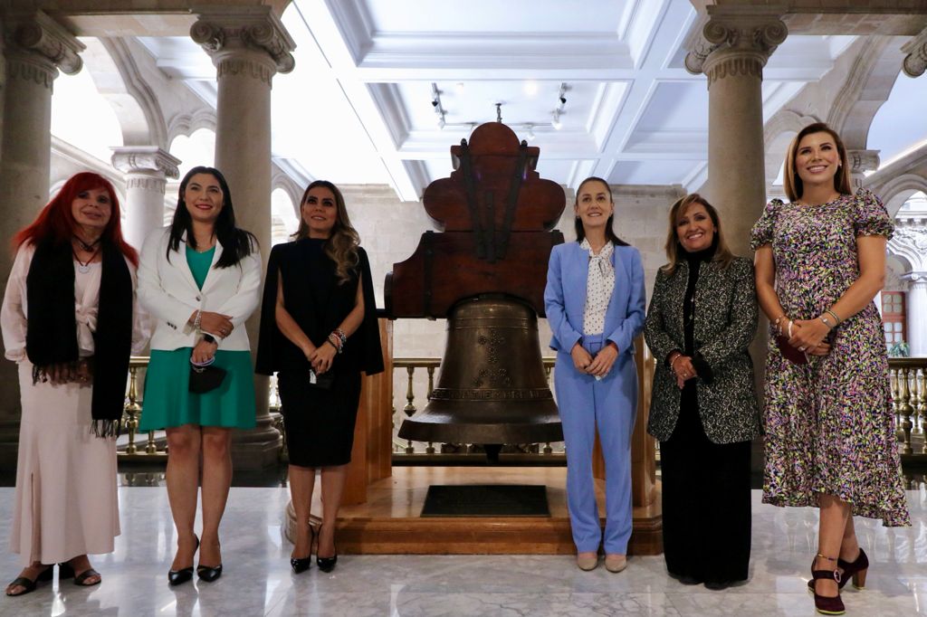 MANDATARIAS DE MORENA REFRENDAN COMPROMISO CON LA 4T