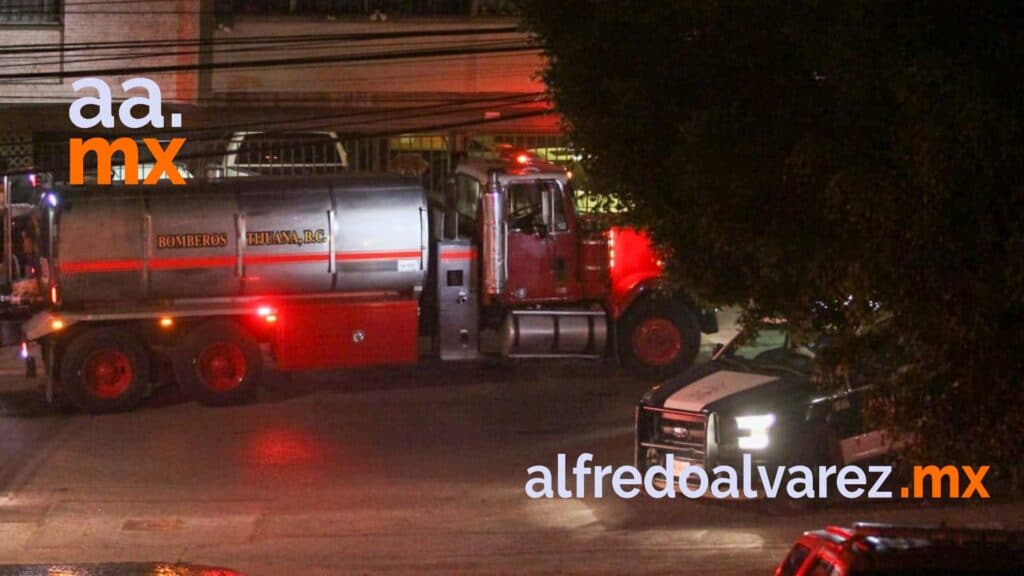 QUEMAN 'PICADERO' DURANTE LA MADRUGADA