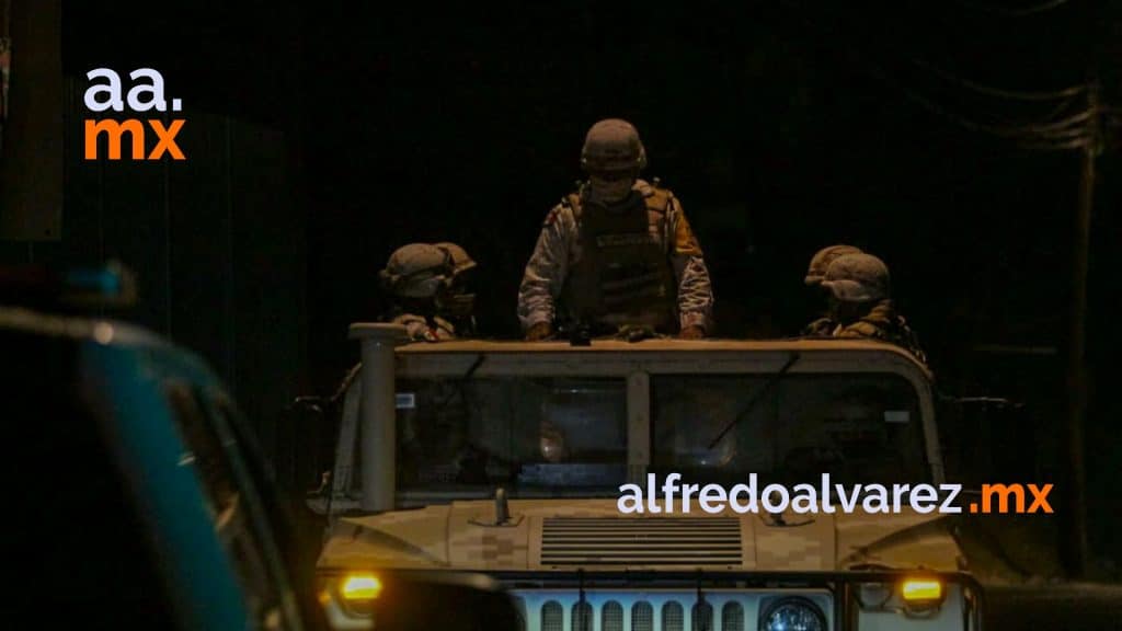 ASESINAN A JOVENCITA DENTRO DE UN AUTO