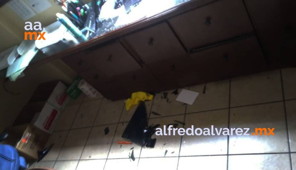 SUJETO ROBA CAJA FUERTE DE LOCAL
