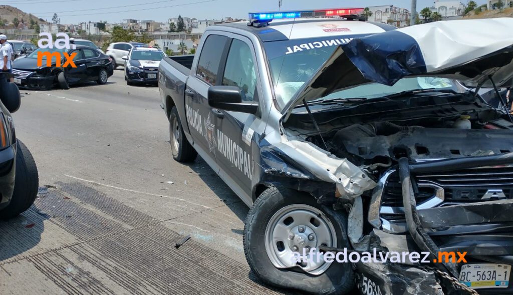 CARAMBOLA DEJA 7 UNIDADES DAñADAS, ENTRE ELLAS UNA PATRULLA