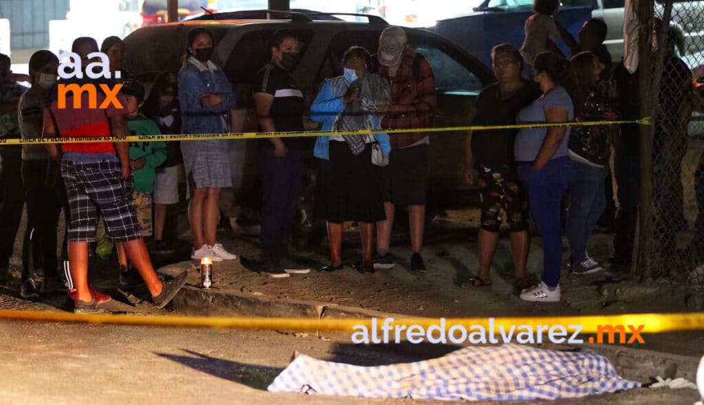 FALLECE TRAS SER ATROPELLADO POR CAMIóN DE PERSONAL