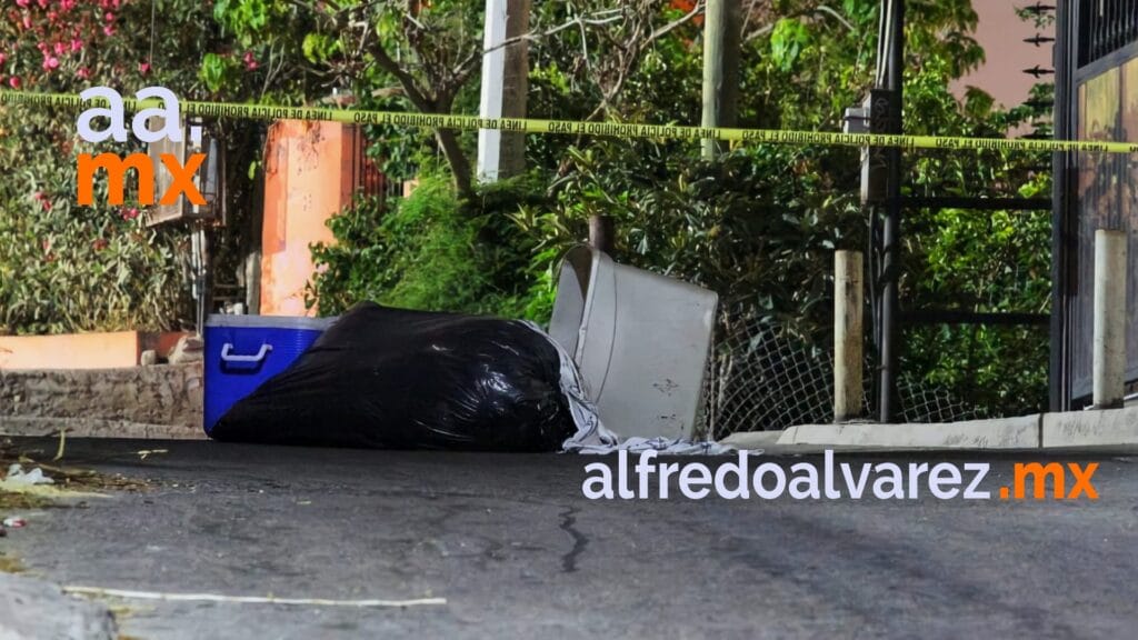 HALLAN CADáVER FEMENINO DECAPITADO EN VIOLENTO FIN DE SEMANA