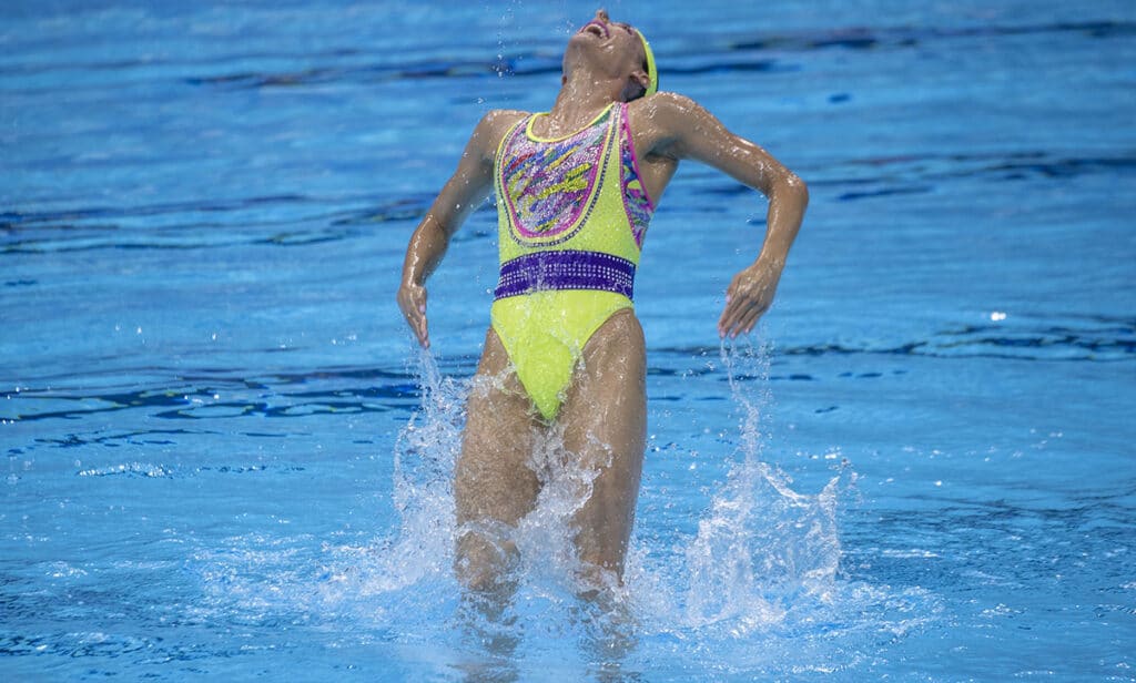 NURIA Y JOANA AVANZAN A LA FINAL DE NATACIóN ARTíSTICA