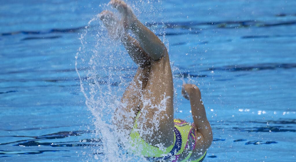 NURIA Y JOANA AVANZAN A LA FINAL DE NATACIóN ARTíSTICA