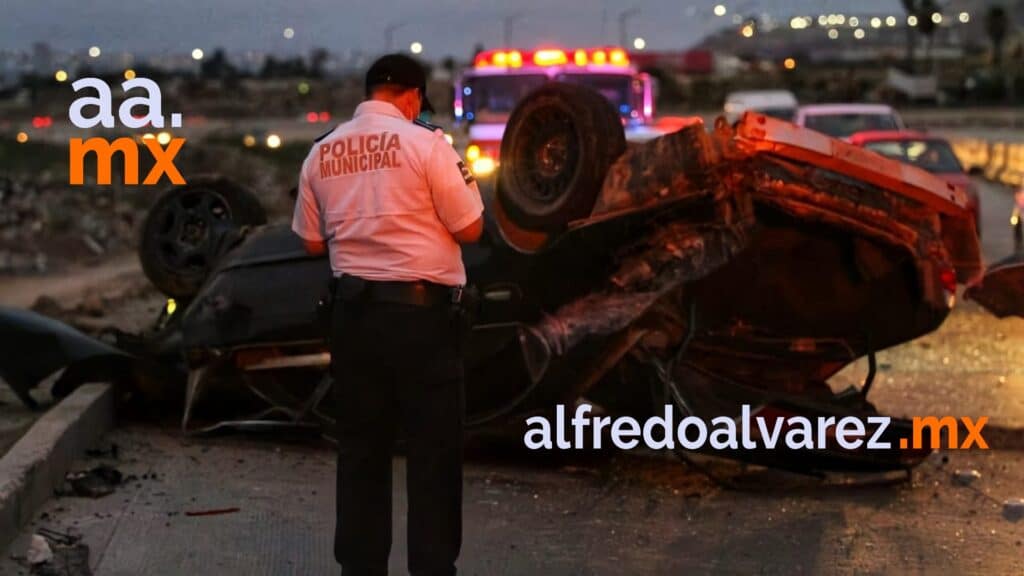 UNA MUERTA Y VARIOS LESIONADOS EN CHOQUE Y VOLCADURA