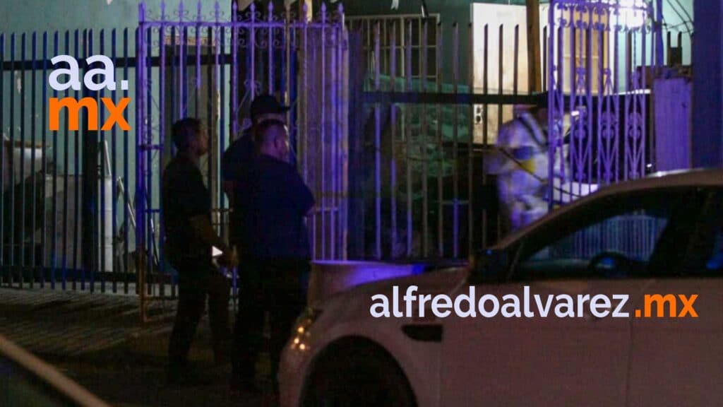 BRUTAL ATAQUE A PAREJA CON ARMA BLANCA DEJA UN MUERTO