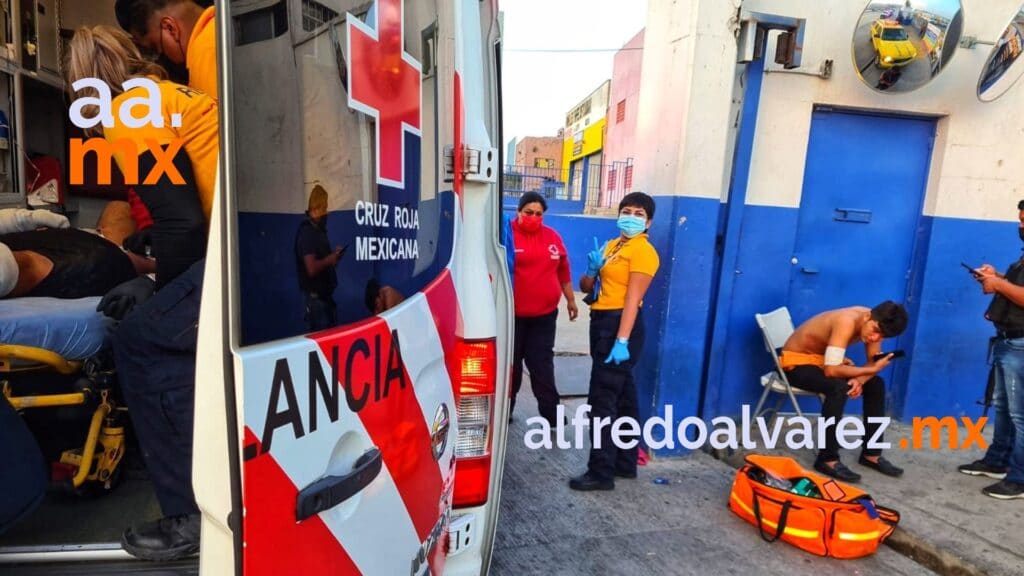 ABREN FUEGO CONTRA GRUPO DE PERSONAS QUE SALíAN DE UN BAR ABREN FUEGO CONTRA GRUPO DE PERSONAS QUE SALíAN DE UN BAR
