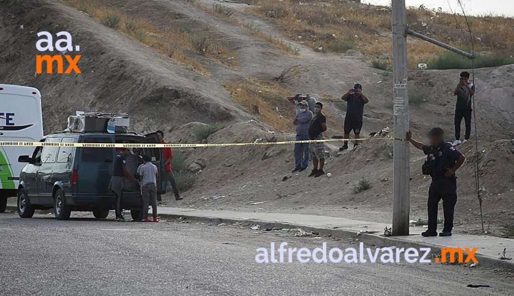 DOS ASESINADOS, UNO A GOLPES DOS ASESINADOS, UNO A GOLPES