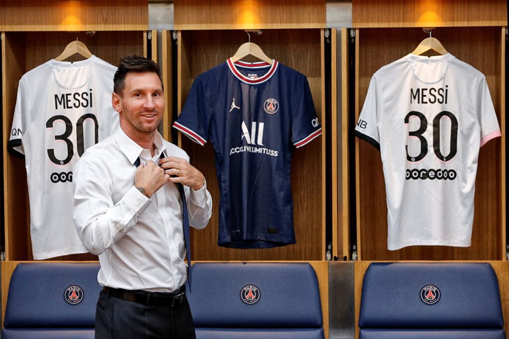 OFICIAL: MESSI ES PRESENTADO CON EL PSG