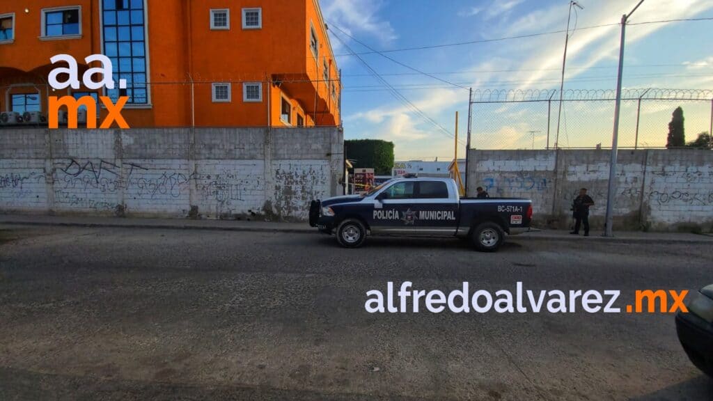 ABREN FUEGO CONTRA GRUPO DE PERSONAS QUE SALíAN DE UN BAR ABREN FUEGO CONTRA GRUPO DE PERSONAS QUE SALíAN DE UN BAR