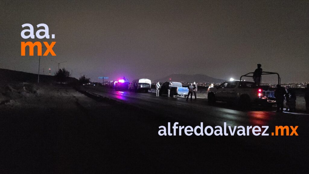 HALLAN OTRO PICK UP CON CADáVERES EN EL CORREDOR 2000