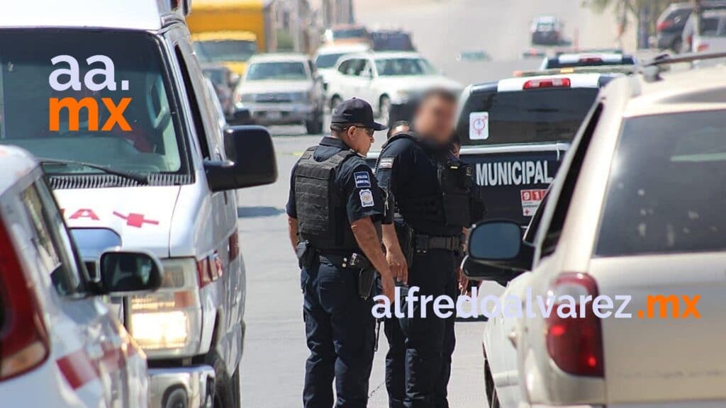 BALEAN A UNA MUJER EN PLENA CALLE