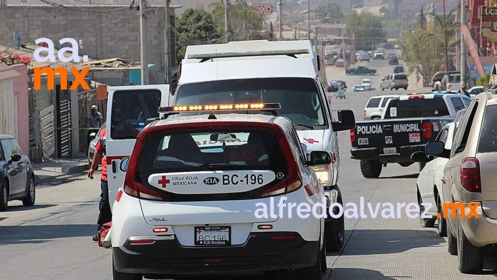 BALEAN A UNA MUJER EN PLENA CALLE