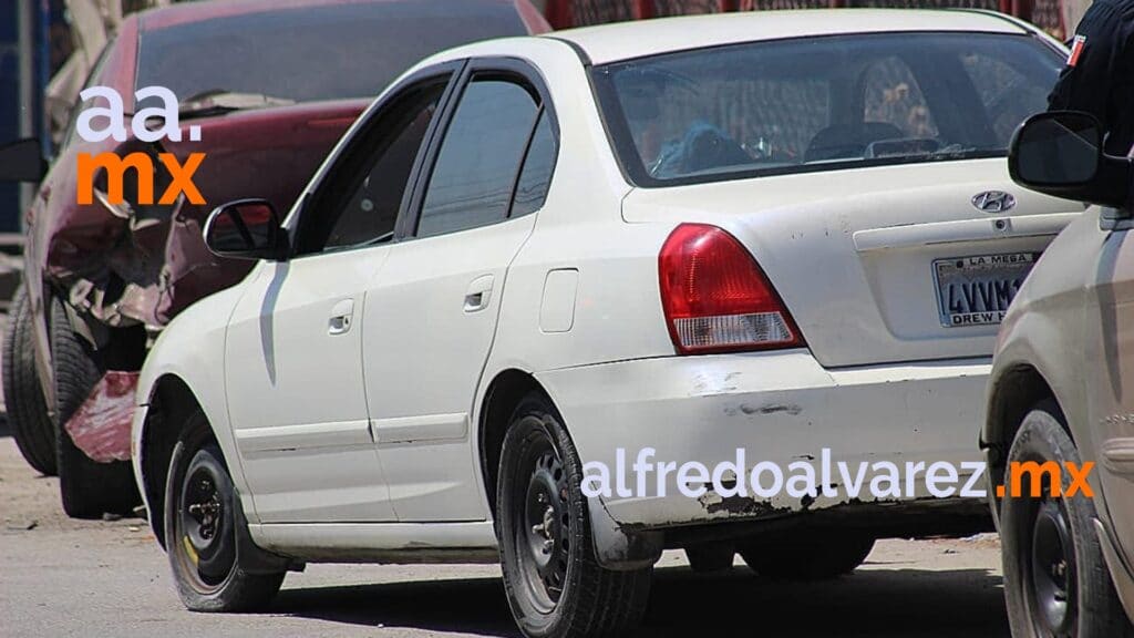 BALEAN A UNA MUJER EN PLENA CALLE