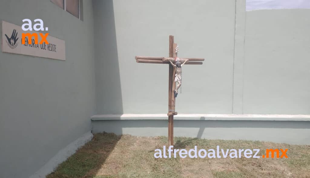 REALIZAN MISA POR DESAPARECIDOS DE BC EN LA 'GALLERA'