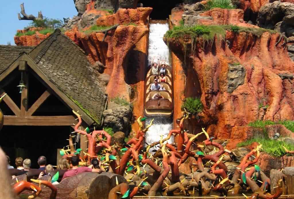 DISNEY RENOVARá SPLASH MOUNTAIN Y REVELA DETALLES