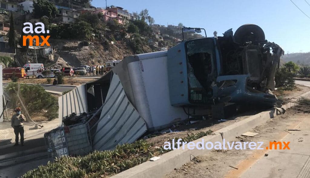 CAPTAN MOMENTO EXACTO DEL ACCIDENTE DEL TRáILER