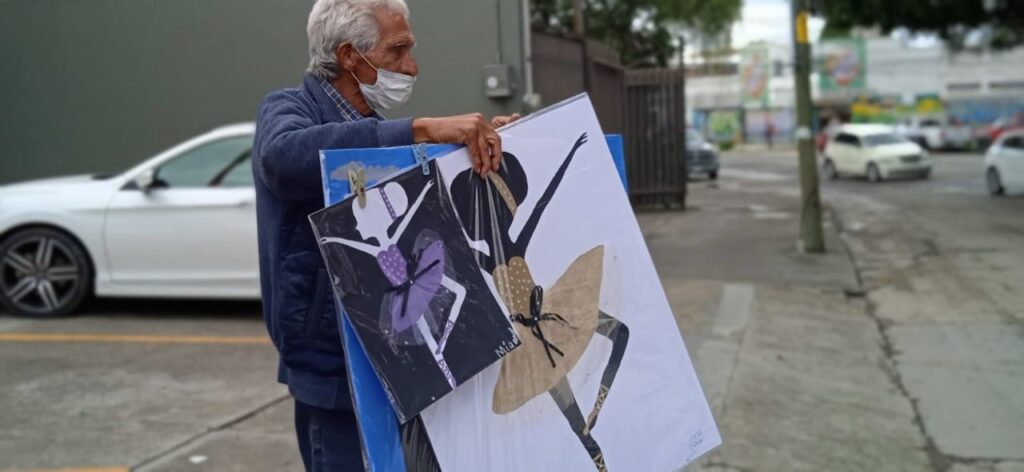VENDE DIBUJOS DE SUS NIETAS HUéRFANAS PARA MANTENERLAS
