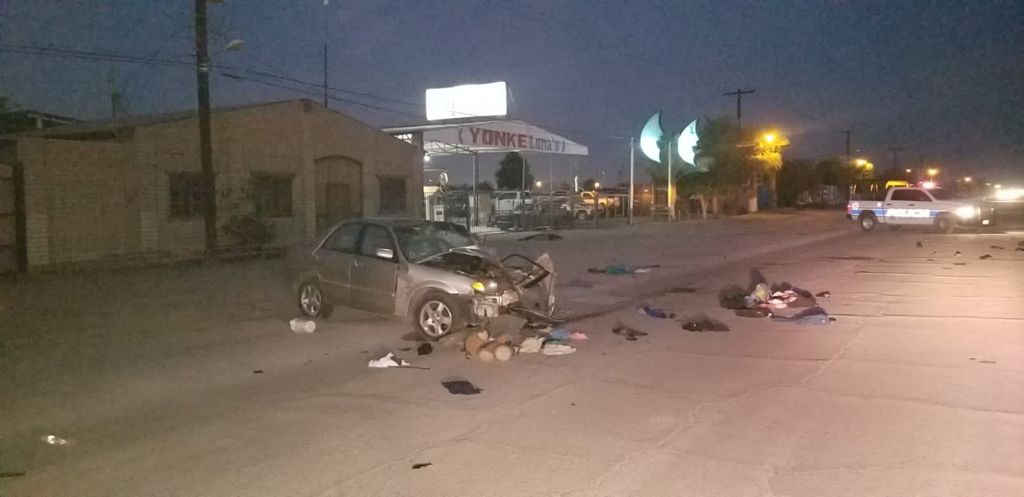 FUERTE CHOQUE DEJA DOS MUERTOS Y CUATRO MENORES GRAVES