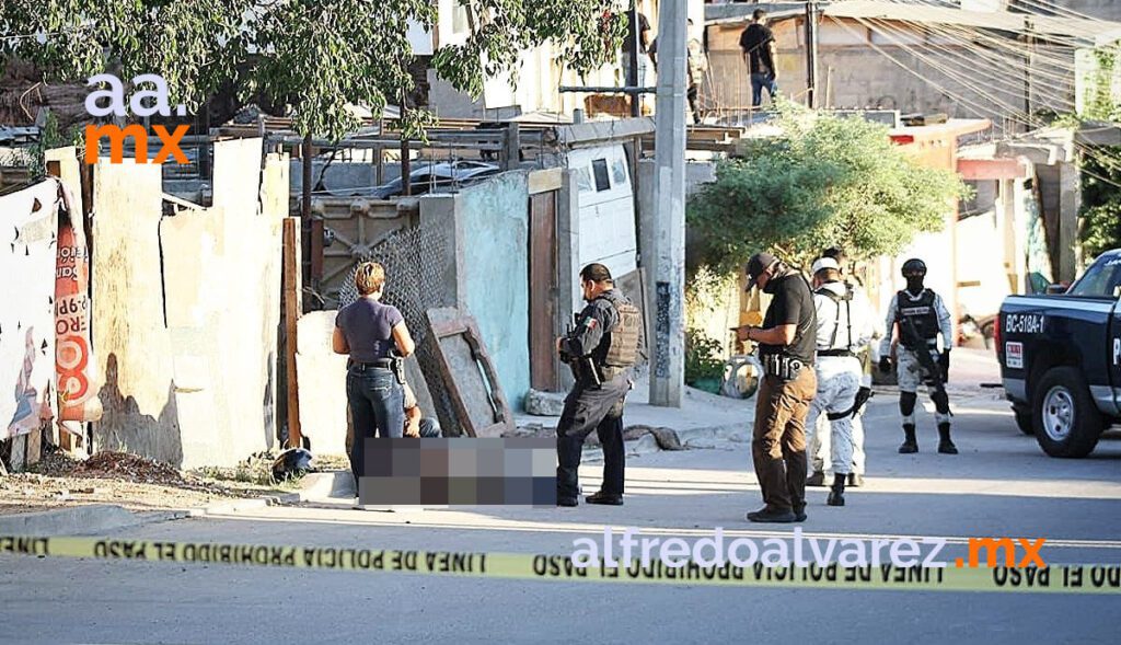 BALEAN A JOVEN Y MATAN A PAREJA BALEAN A JOVEN Y MATAN A PAREJA
