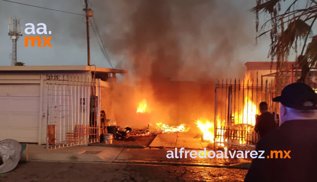 INCENDIO EN VIVIENDA DEJA A PERSONA SIN VIDA