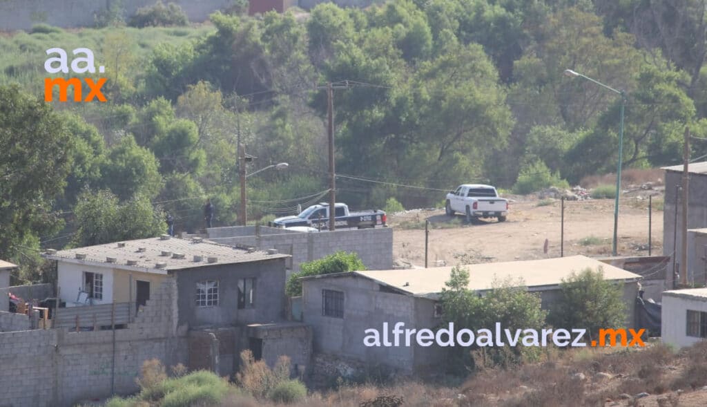 SUJETOS ARMADOS ATACAN A POLICíAS