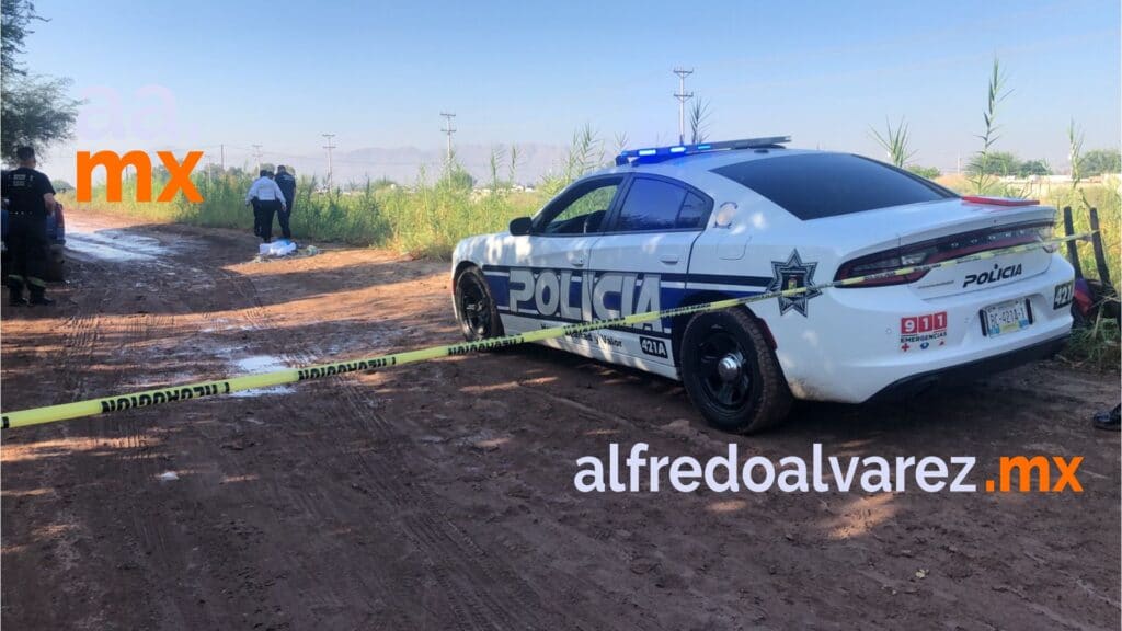 MUEREN MUJER Y SU HIJO PEQUEñO TRAS CAER A CANAL